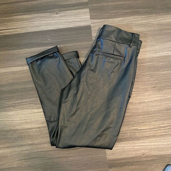 BBJ | Faux Leather Pant | Size Medium - Picture 4 of 7